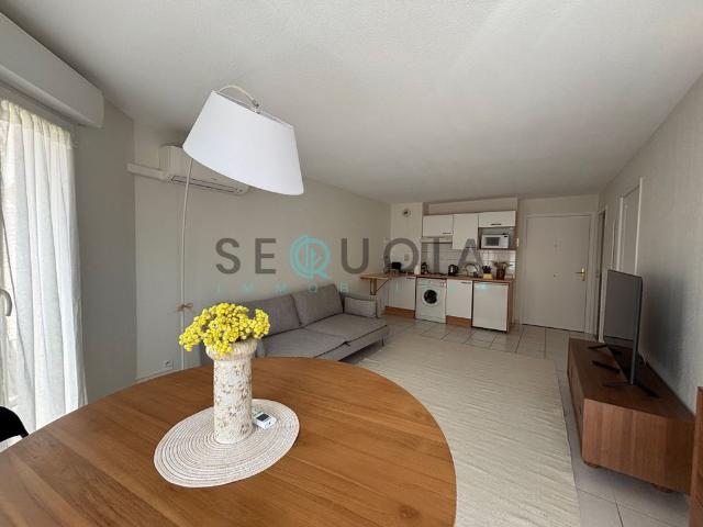 Location Appartement 2 pièces 36m² ANTIBES 06600