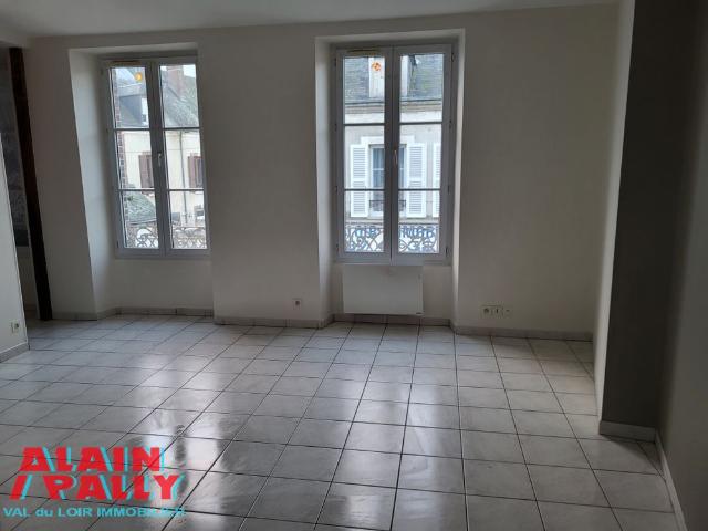 Location Appartement 2 pièces 36m² BONNEVAL 28800