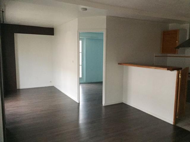 Location Appartement 2 pièces 36m² ORLEANS 45000
