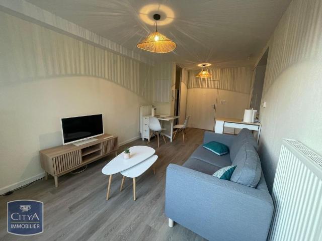Location Appartement 2 pièces 36m² LE MANS 72000