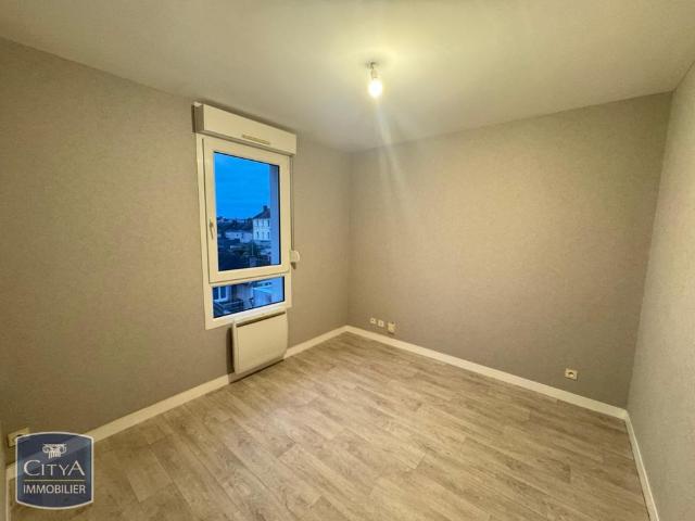 Location Appartement 2 pièces 36m² LE MANS 72000