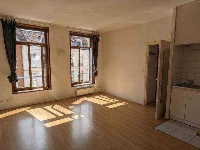 Location Appartement 2 pièces 36m² LILLE 59800