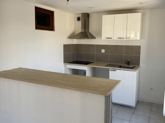 Location Appartement 2 pièces 36m² MONTPELLIER 34000