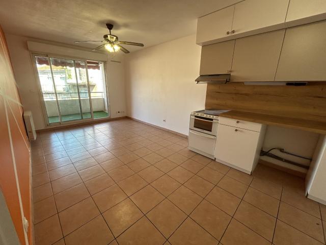 Location Appartement 2 pièces 36m² MARSEILLE 4ème