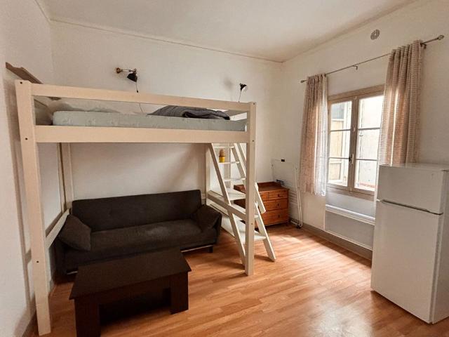 Location Appartement 2 pièces 36m² NIMES 30000