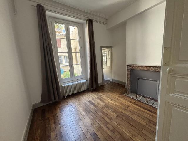 Location Appartement 2 pièces 36m² POITIERS 86000