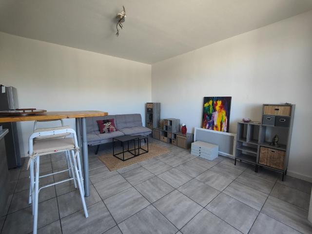 Location Appartement 2 pièces 36m² TOULON 83200