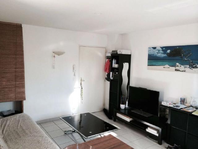 Location Appartement 2 pièces 36m² VENELLES 13770