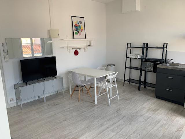 Location Appartement 2 pièces 38.66 m2 La Rochelle
