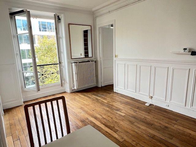 Location appartement 2 pièces, 38.68m², Paris 12