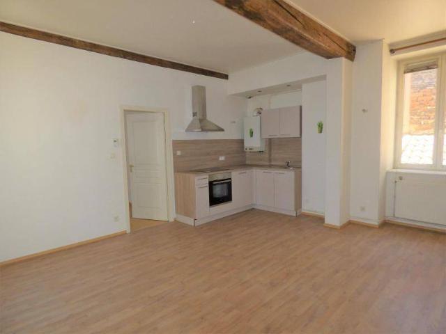 Location appartement 2 pièces 38.82 m² à Mâcon 71000 4 420 €
