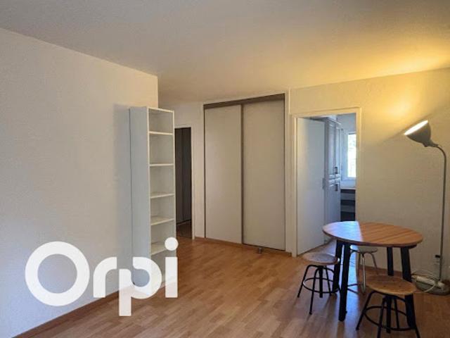 Location Appartement 2 pièces 39.16 m2 Elancourt