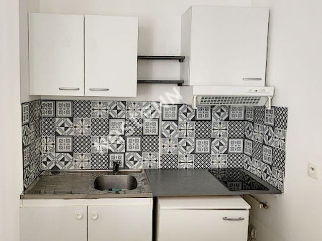 Location Appartement 2 pièces 38 m2 Toulon