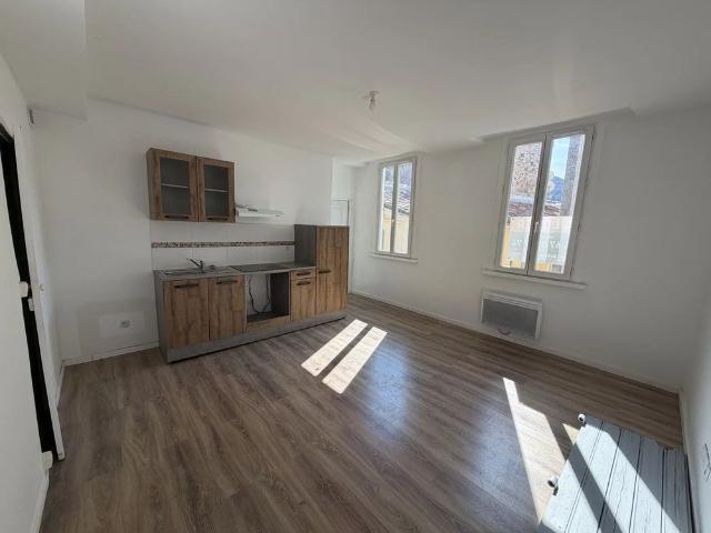 Location Appartement 2 pièces 38 m2 à Lodève