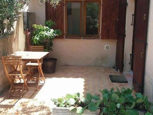 Location Appartement 2 pièces 38 m2 Aix en Provence