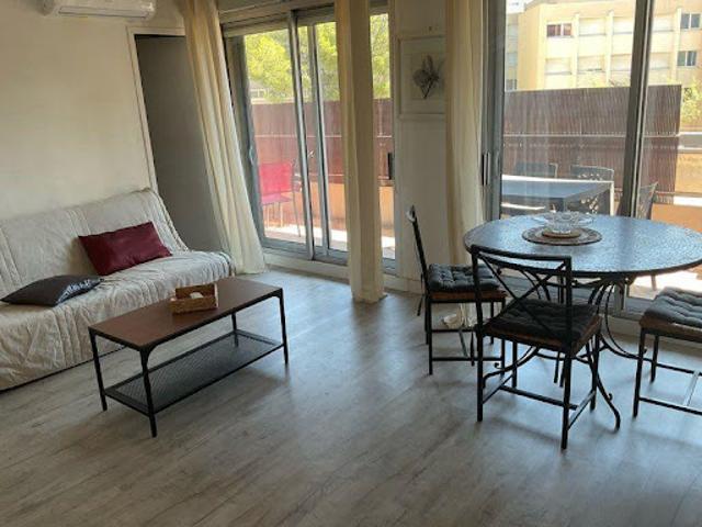 Location Appartement 2 pièces 38 m2 Marseille 5ème