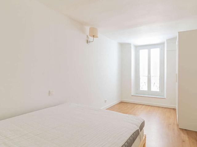Location appartement 2 pièces 38 m² Marseille 2 13002