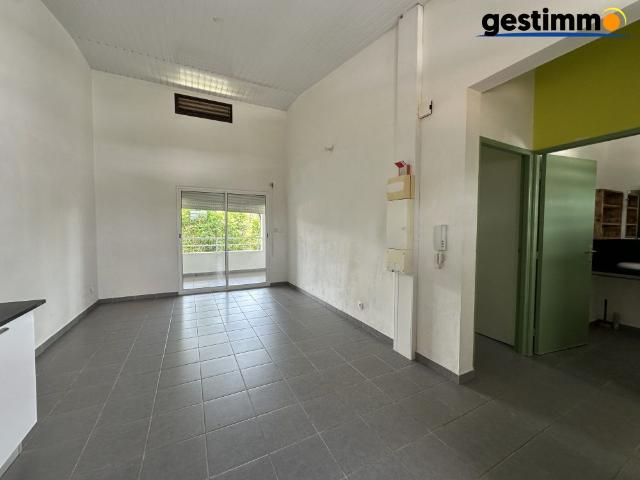 Location Appartement 2 pièces 38m² CAYENNE 97300