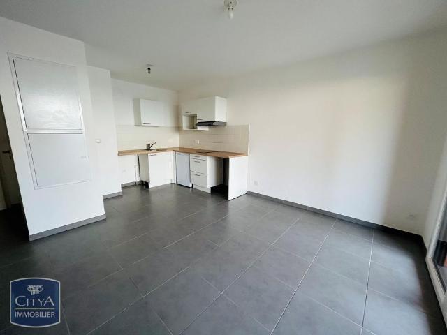 Location Appartement 2 pièces 38m² BORMES LES MIMOSAS 83230