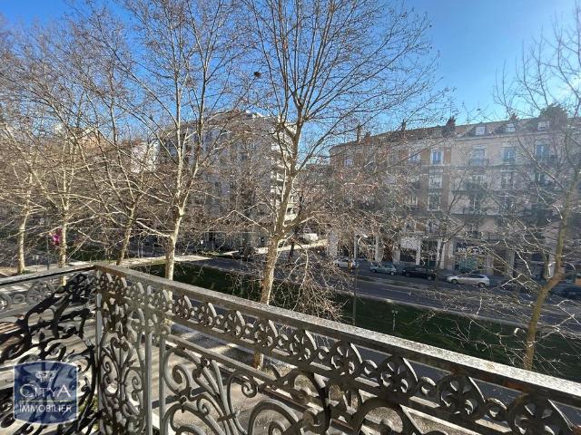 Location Appartement 2 pièces 38m² GRENOBLE 38000