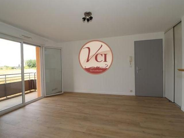 Location Appartement 2 pièces 38m² HAUTERIVE 03270