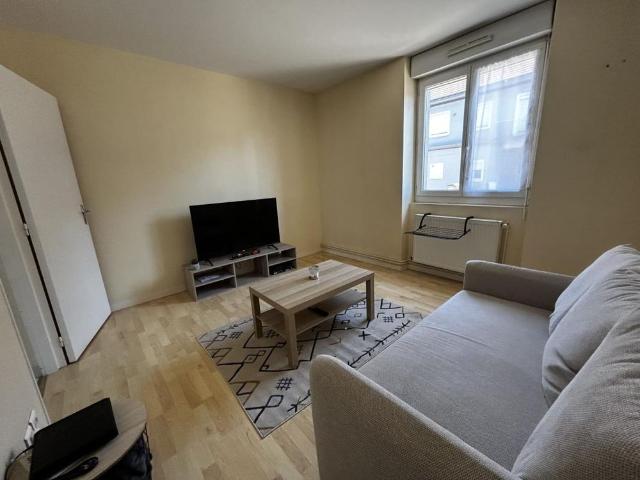 Location Appartement 2 pièces 38m² LE CREUSOT 71200