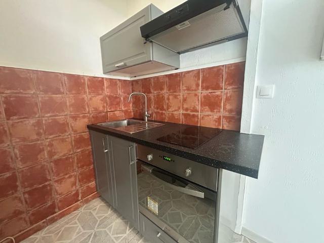 Location Appartement 2 pièces 38m² NARBONNE 11100