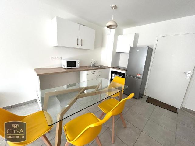 Location Appartement 2 pièces 38m² ST ETIENNE 42000