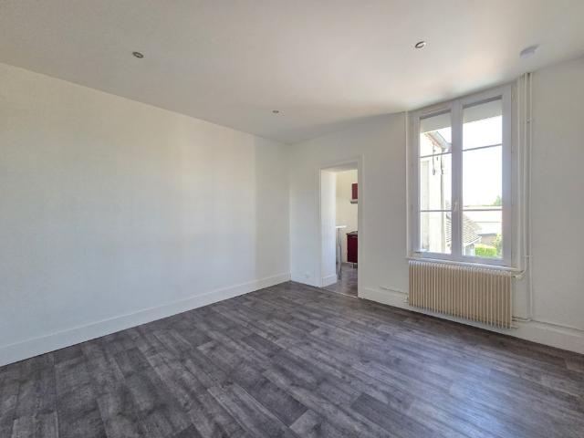 Location Appartement 2 pièces 38m² STE SAVINE 10300