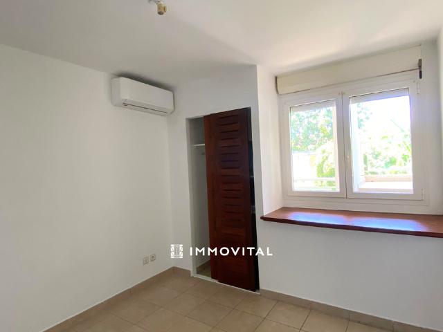 Location Appartement 2 pièces 38m² PETIT BOURG 97170