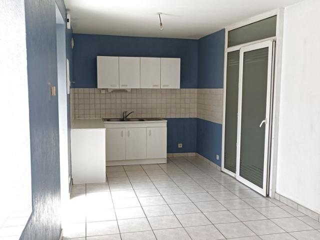 Location Appartement 2 pièces 38m² PLANCOET 22130