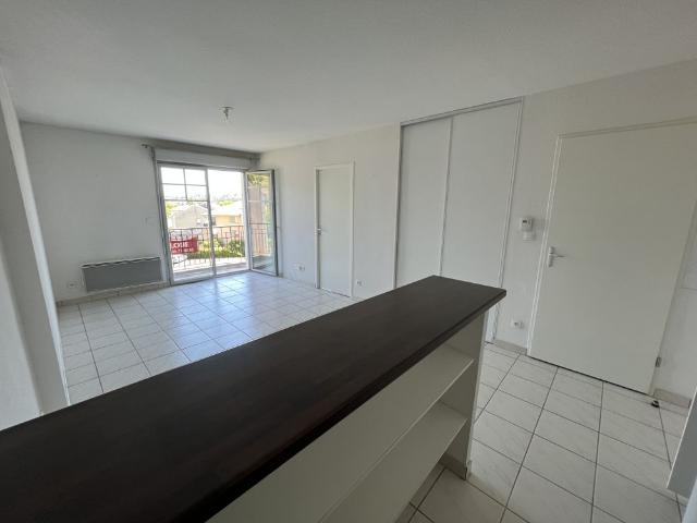 Location Appartement 2 pièces 38m² RODEZ 12000