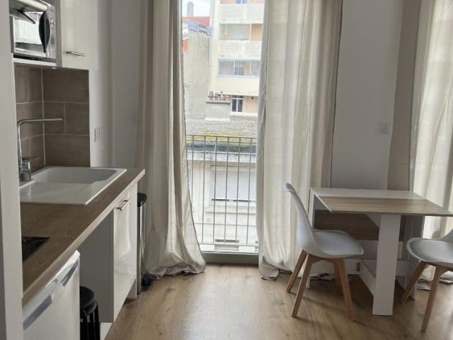 Location Appartement 2 pièces 38m² TOULOUSE 31400