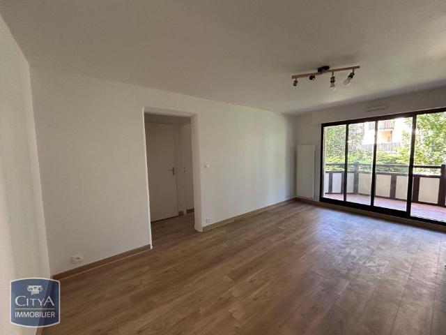 Location Appartement 2 pièces 38m² TOURGEVILLE 14800