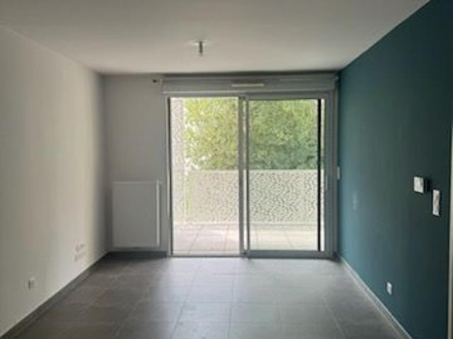 Location Appartement 2 pièces 39.75 m2 Saint jean de vedas