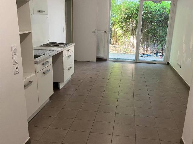 Location appartement 2 pièces 39.7 m² à Villeurbanne 69100 4 761 €