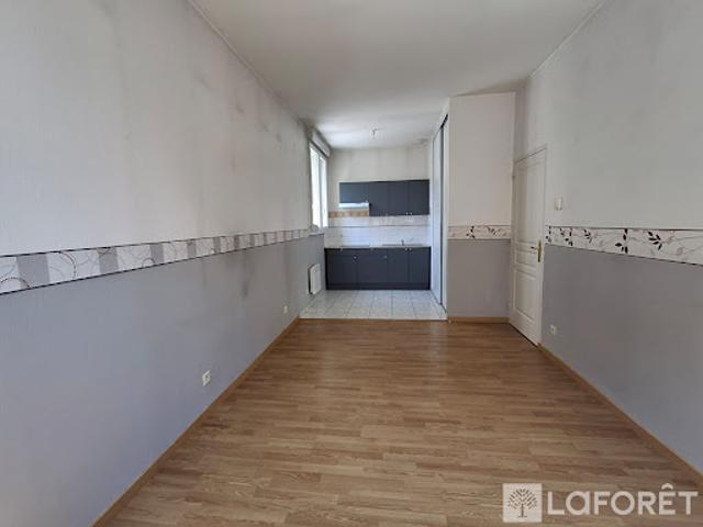 Location Appartement 2 pièces 39.82 m2 Epernay