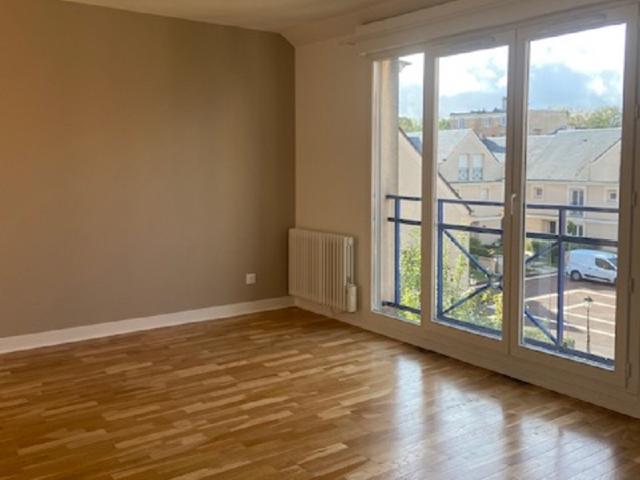 location appartement 2 pièces, 39.86m², versailles