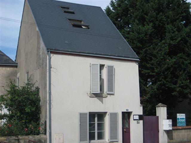 Location appartement 2 pièces, 39.00m², Fay aux Loges