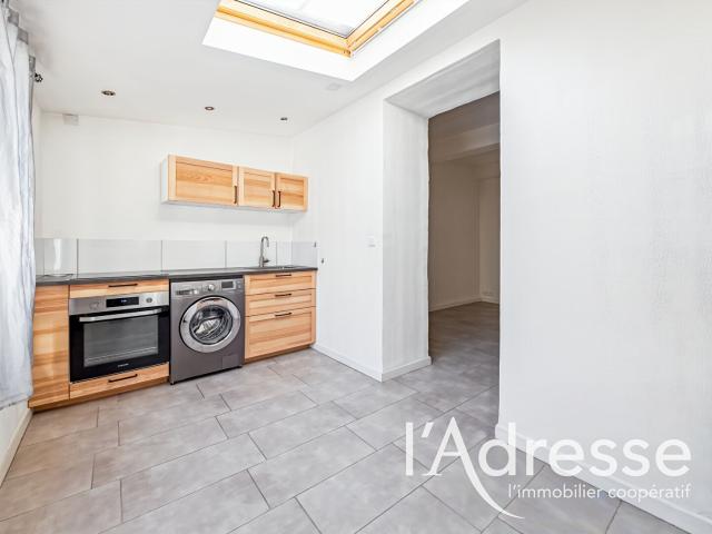 location appartement 2 pièces, 39.00m², la penne sur huveaune