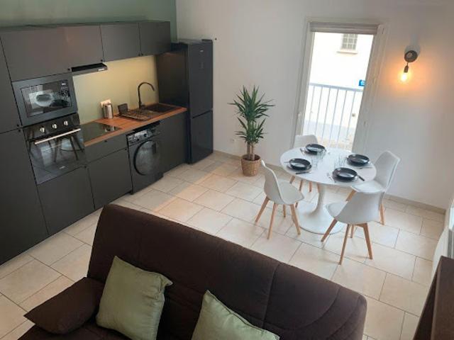 Location Appartement 2 pièces 39 m2 Marseille 8ème