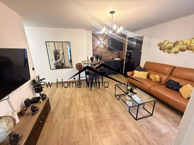 Location Appartement 2 pièces 39 m2 Marseille 8ème