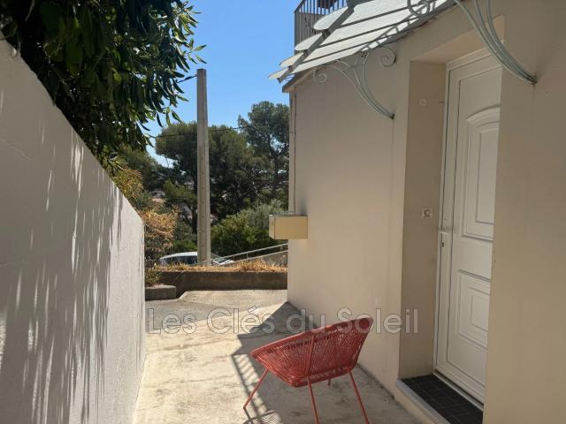 Location appartement 2 pièces 39 m² Toulon