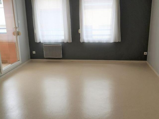 Location Appartement 2 pièces 39m² CALAIS 62100