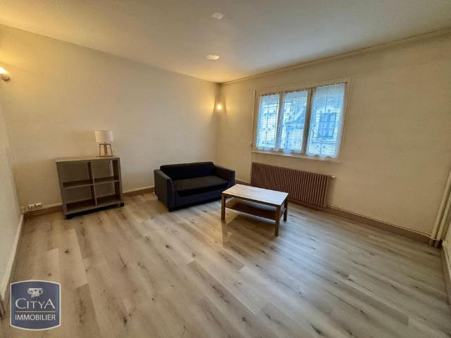 Location Appartement 2 pièces 39m² CHATEAUROUX 36000