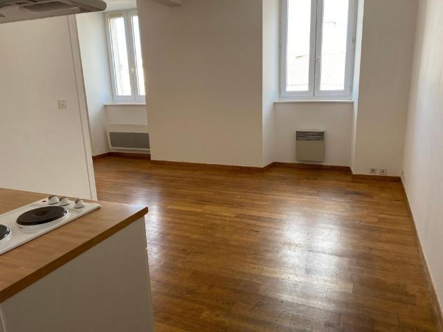 Location Appartement 2 pièces 39m² AUBENAS 07200