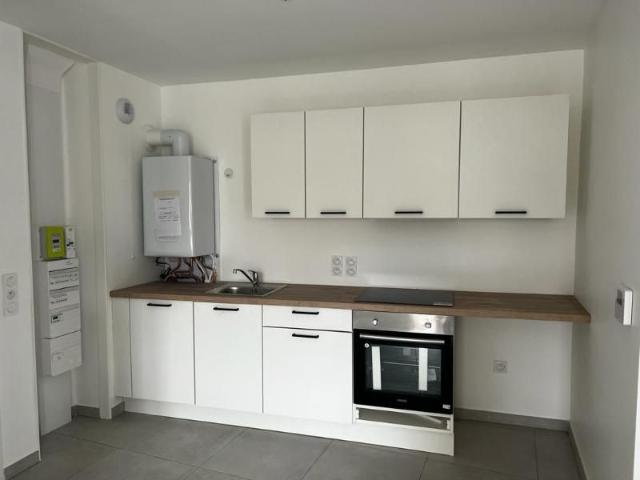 Location Appartement 2 pièces 39m² DIJON 21000
