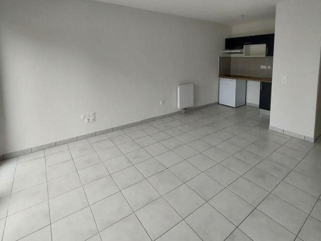 Location Appartement 2 pièces 39m² LA ROCHELLE 17000