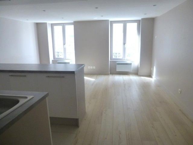 Location Appartement 2 pièces 39m² LE PUY EN VELAY 43000