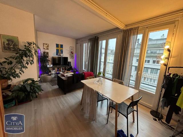 Location Appartement 2 pièces 39m² LIMOGES 87000